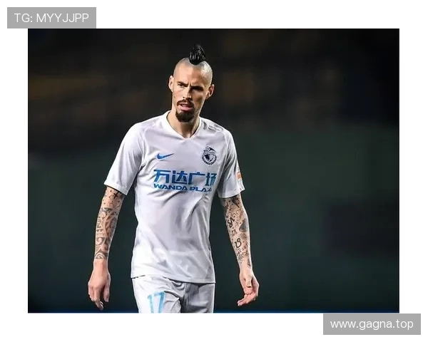 哥本哈根官宣哈姆西克爱子,16岁新星明年初正式入队