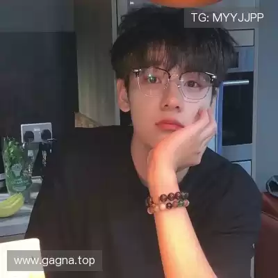 郁侃娓